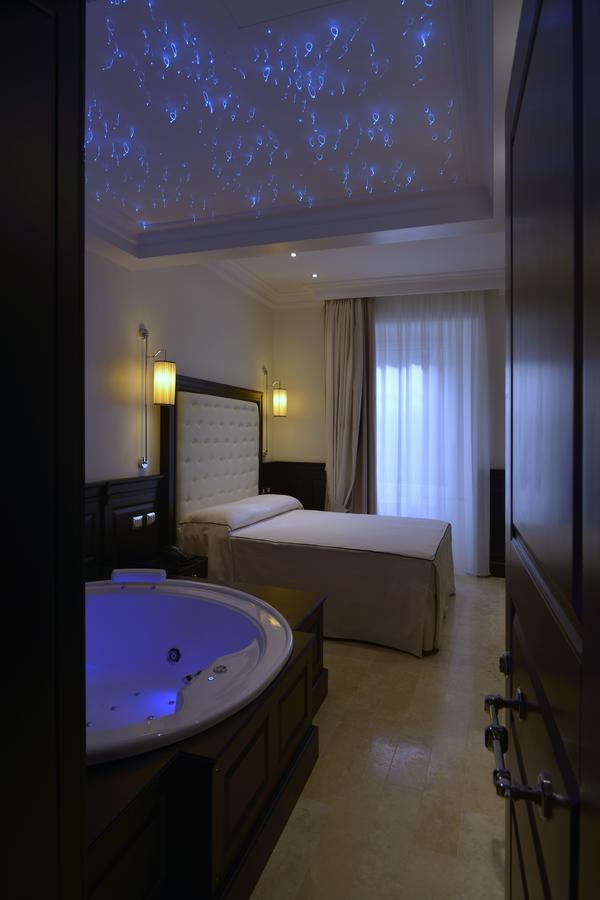 Vaticano Royal Suite Guest House Rome Bagian luar foto
